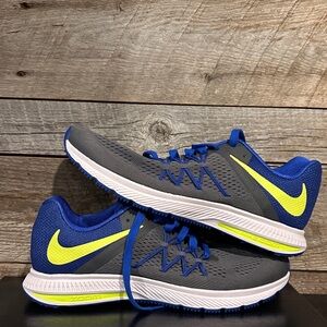 Nike Zoom Winflo 3 Blue and Gray Athletic Shoes with Yellow Accents